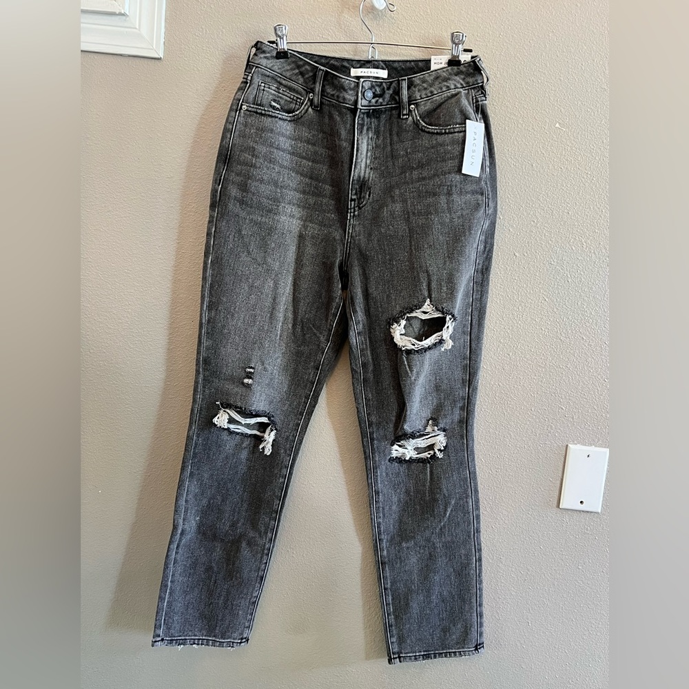 PacSun High Rise Mom Jeans Distressed Street Black Women’s Size 28 NWT